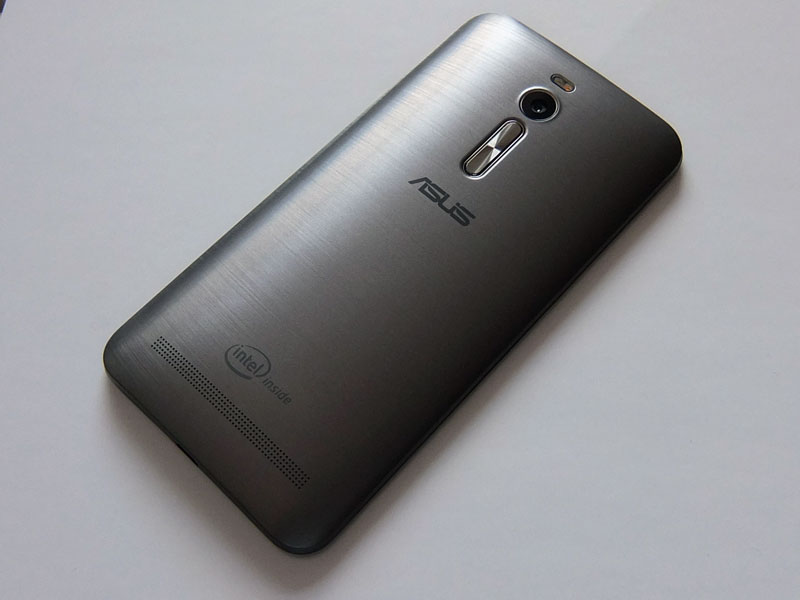 Zenfone 2 review backpp43 2