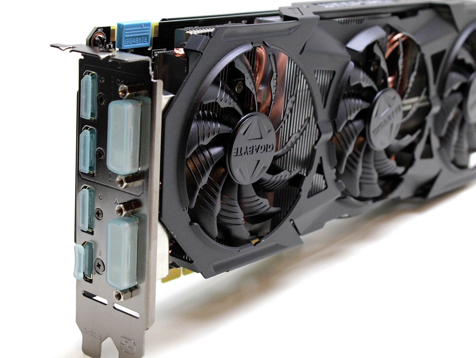 2 Gigabyte GTX 960 G1 Gaming images