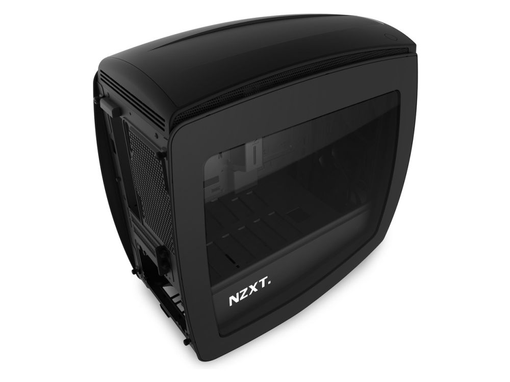 NZXT MantaPCcase 2