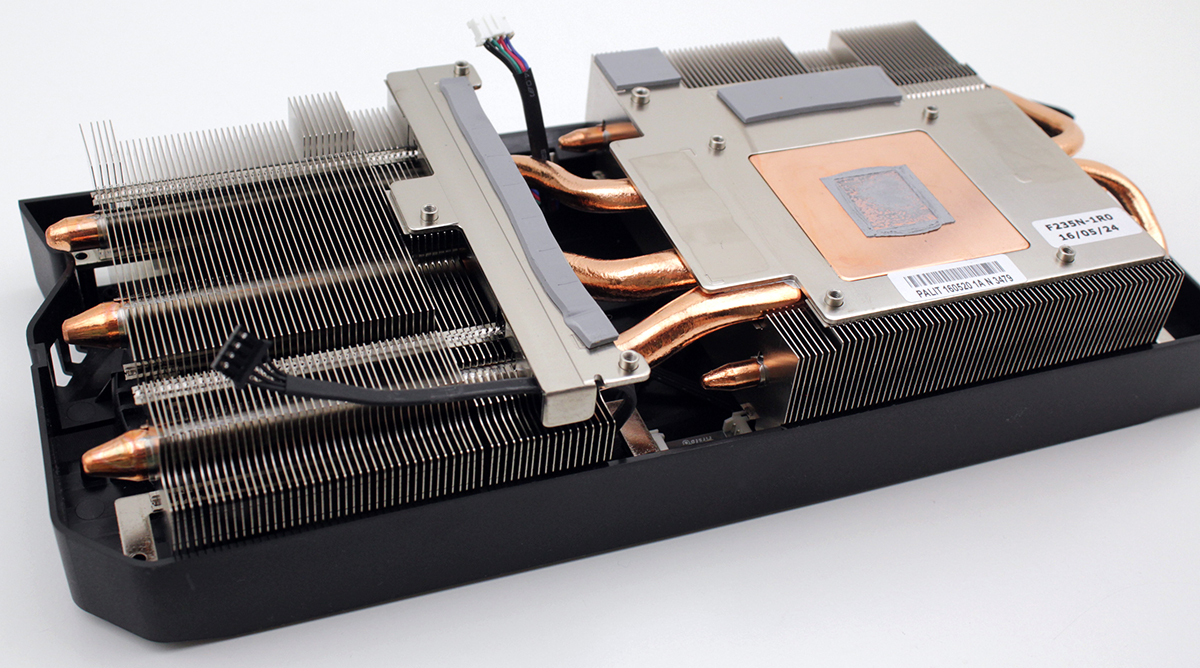 GTX 1080 Gainward GLH card 12