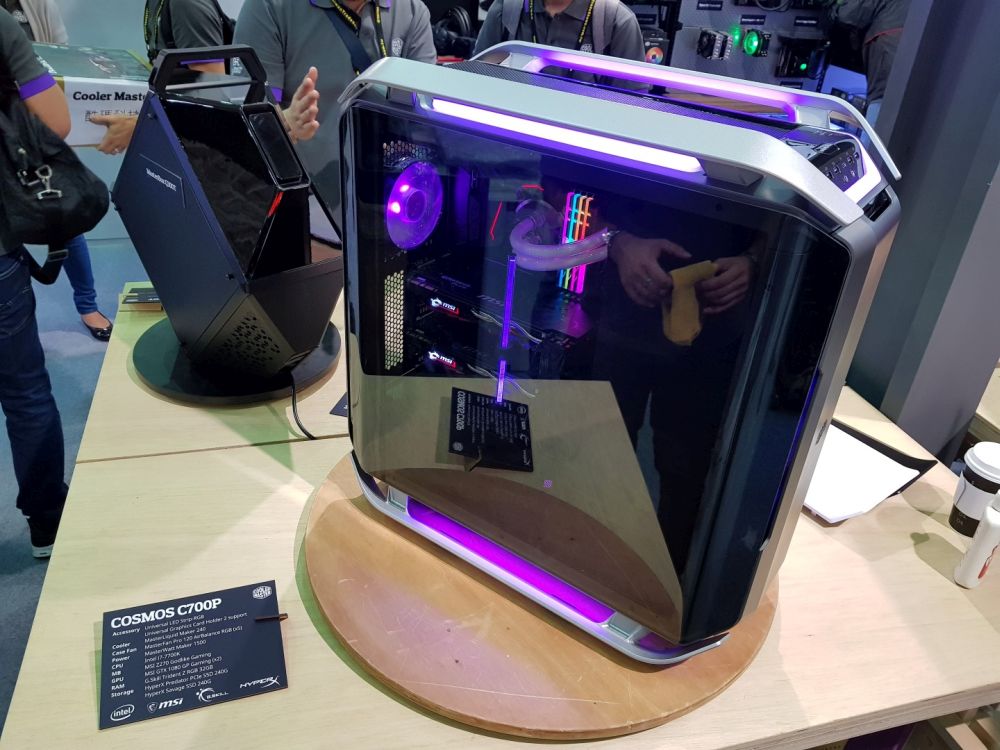 coolermaster casescomputex 1