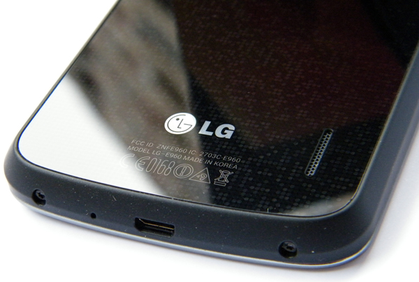 LG nexuslowerback1