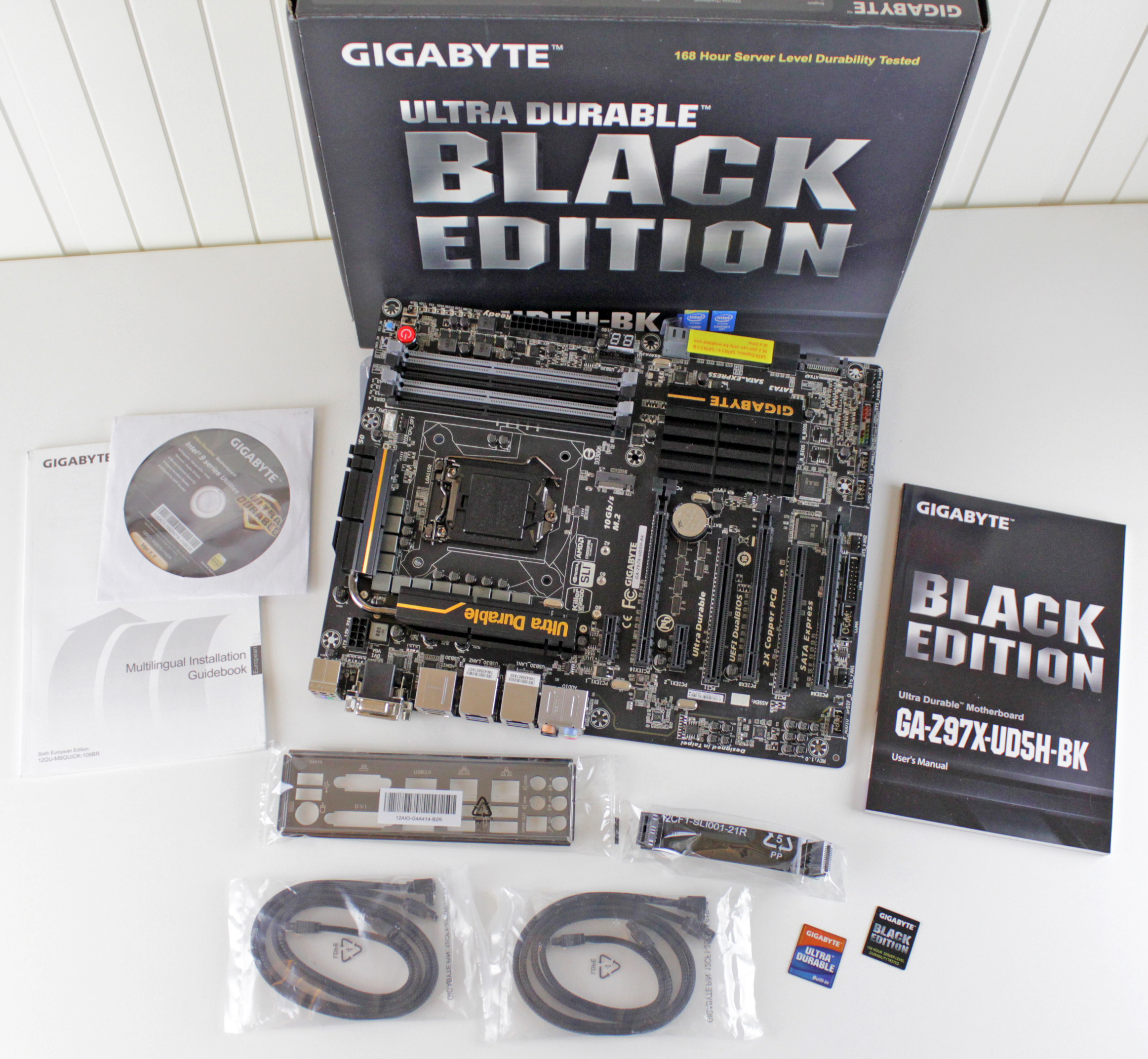 Gigabyte GA Z97X UD5H BK 2