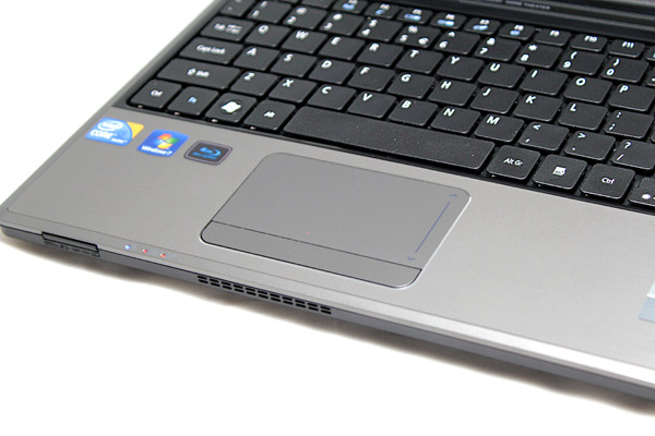 5745DG-touchpad