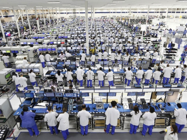 Foxconn revenue drops