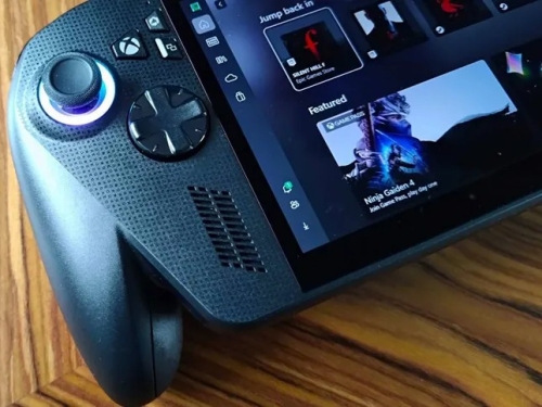 Asus brags that its pricey ROG Ally is selling like hot chips