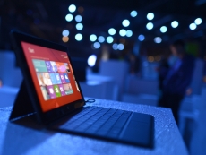 Microsoft will miss its billion devices target