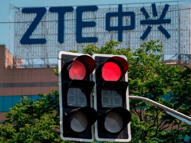 US Senate votes to ban ZTE