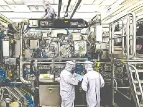ASML’s near monopoly feels the heat