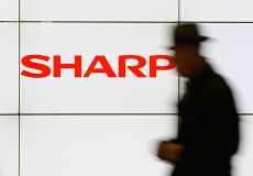 Foxconn to take over Sharp