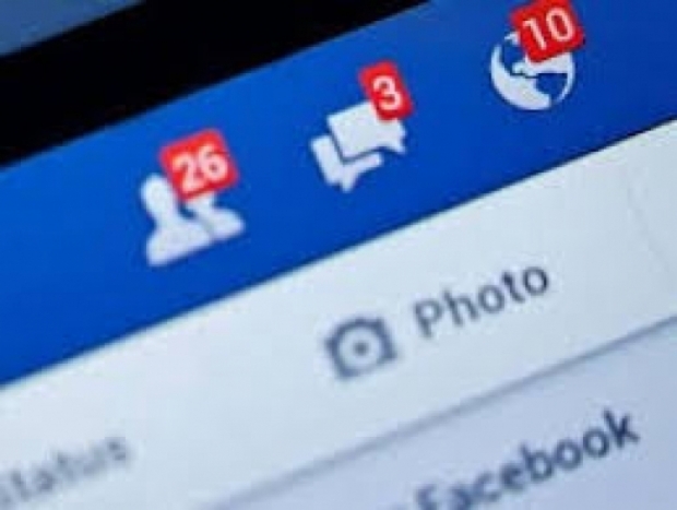 Facebook takes down 200 Russian and Iranian fake accounts