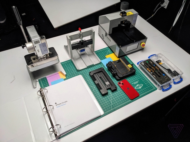 Apple’s DIY repair kit is as bad as you would expect