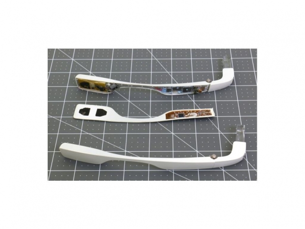 Google Glass: Enterprise Edition shows up at FCC