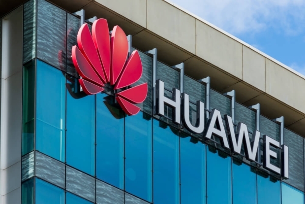 Huawei dumping US hardware