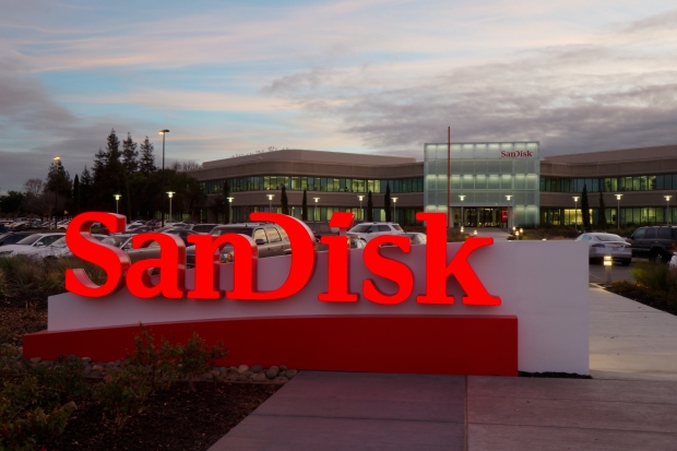 SanDisk in damage control mode