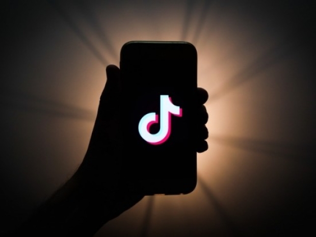 Tech oligarchs consider buying TikTok